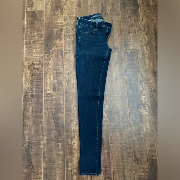 American Eagle Outfitters Skinny Jean - Picture 3 of 4